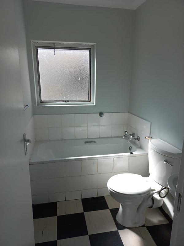 To Let 2 Bedroom Property for Rent in Amalinda Eastern Cape